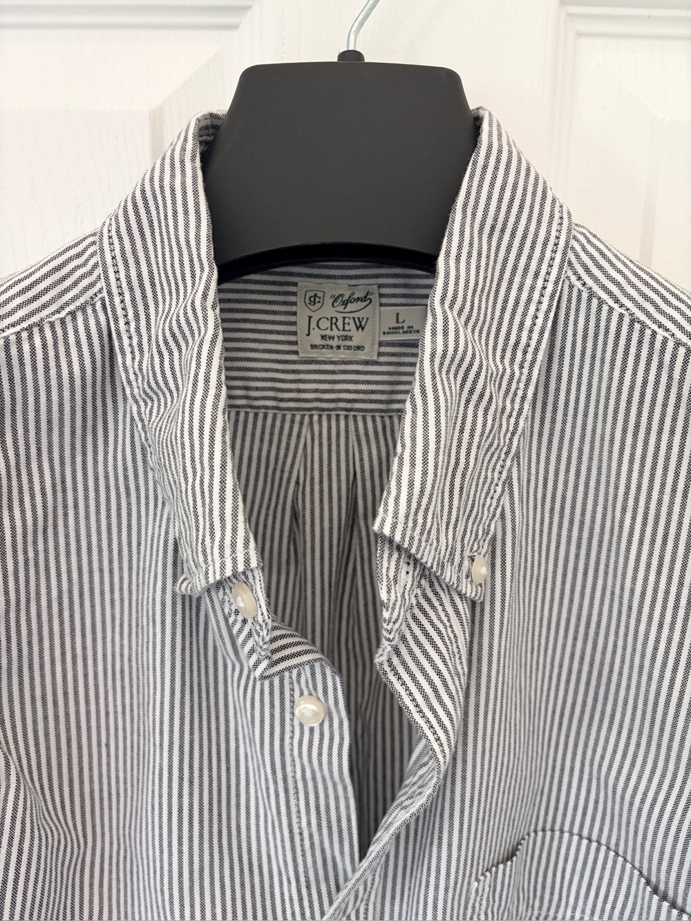 J Crew Classic Fit Black University Striped Oxford Shirt - Large